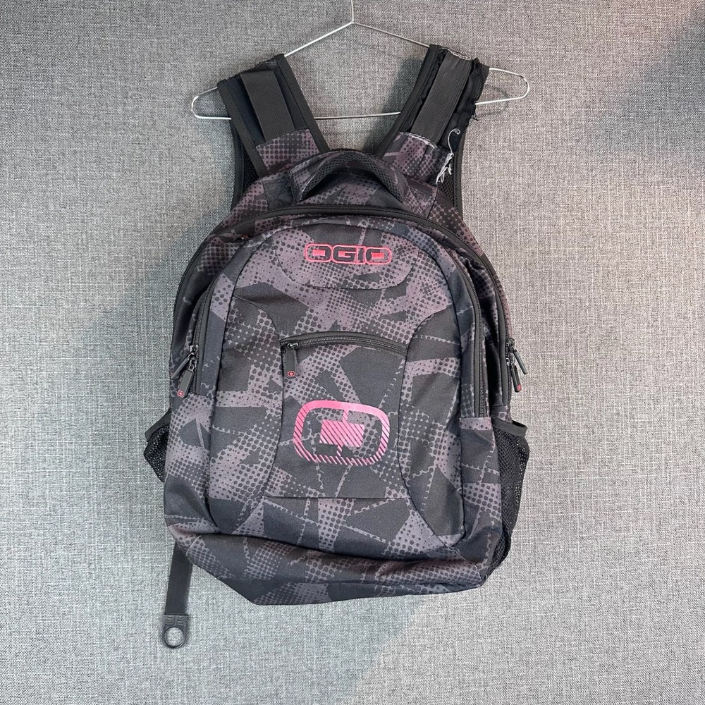 OGIO Backpack Black‎ Pink Camo Laptop School Travel Bag